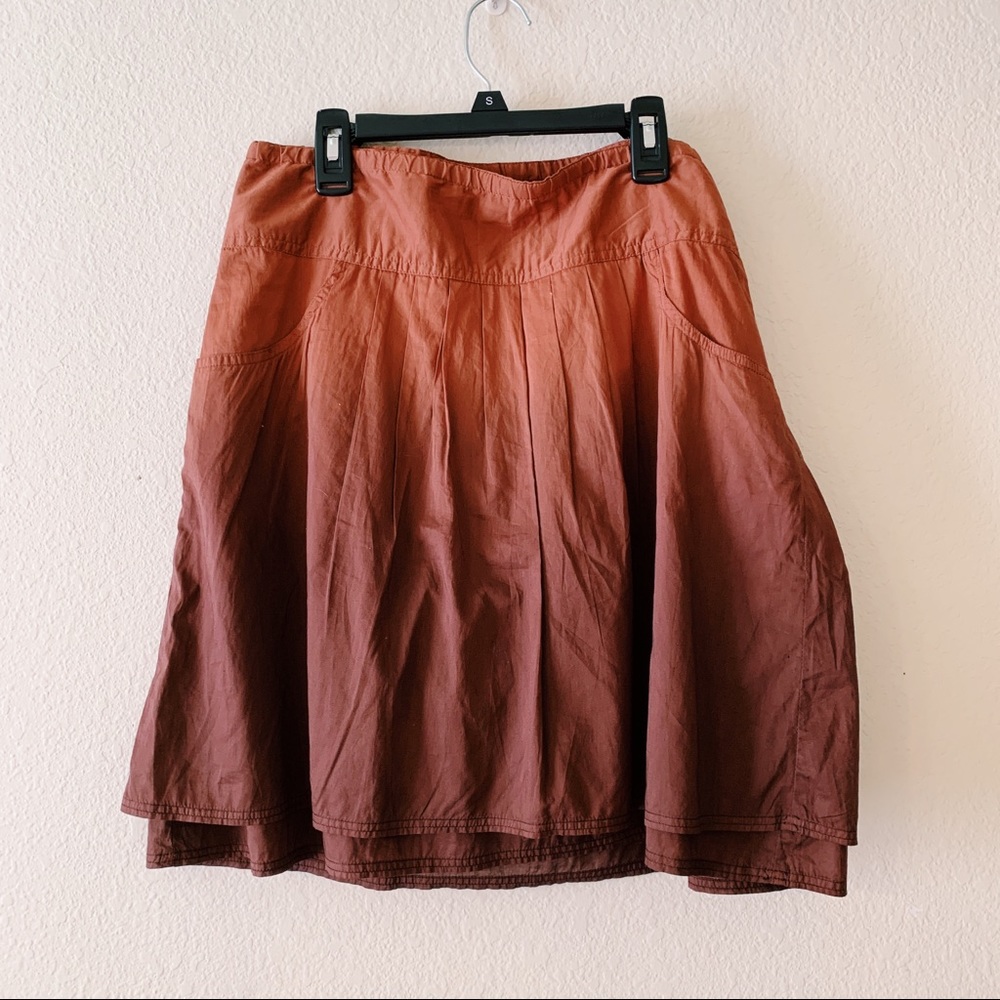 🎩•Athleta• burnt orange ombré skirt